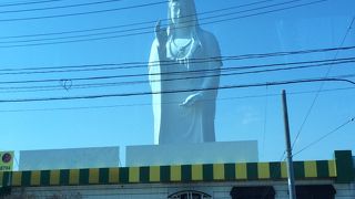 高さ１００ｍの大観音