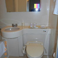 トイレはシャワートイレです。