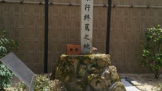 グリーンモールをひたすら歩けば行ける観光スポット