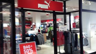 お値段はお買い得なプーマさん!!