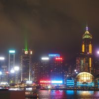 客室からの夜景です．