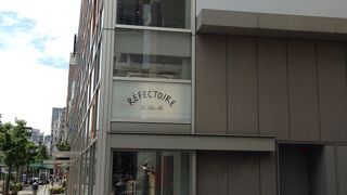 プチメックのカフェ。