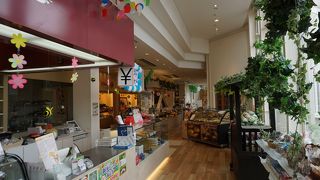 徳島阿波踊り空港ちかくのスイーツ屋さん　スイーツバイキングもあり