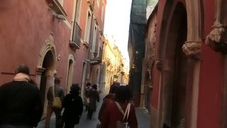 タオルミナのメインストリートです