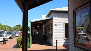 駐車エリヤが少ないです。