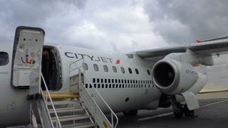 こじんまりの空港