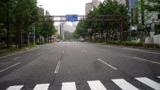 天気の良い日は徒歩で。