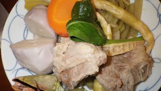 素朴な郷土料理を味わえます。