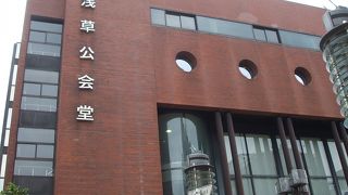 新春歌舞伎などで有名です