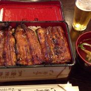 成田山新勝寺へのお参りの途中に美味しい鰻を