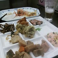 夕食はバイキング