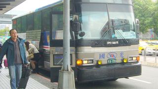 桃園空港から台北車站への定番バス～國光(KUO-KUANG)客運
