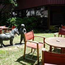 テラス席もある