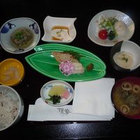 薬膳定食（２５００円）