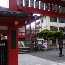 毘沙門天の文字があちこちに。