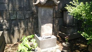 歴史マニアなら足を運ぼう。ヒュースケンの墓