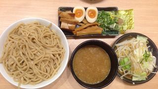 ９００グラムまで増量無料！面はシコシコ