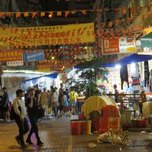 食べ物屋さんが出てきたら、此の先は有りません
