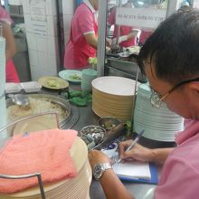 マネジャー、この人は英語が通じる