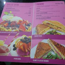 こんなのもありますよ。レジ裏のカウンターで食べれます