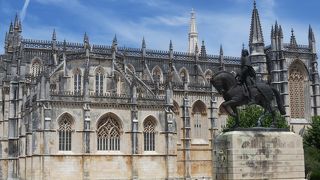 聖母マリアに感謝するため・・・