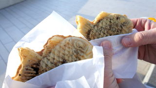 餡まで栗の栗たいやき