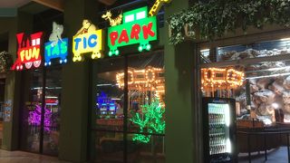 グアム最大のショッピングセンター