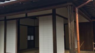 想像していたほど豪華ではないけど