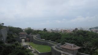 立派なめでたい泉