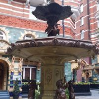 噴水のある素敵な中庭