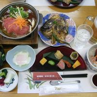 夕食に生ビール飲み放題。焼酎1杯も付きます