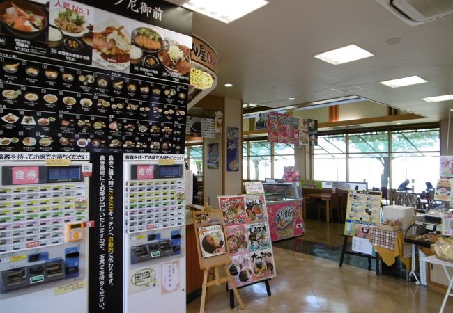 日本海や橋立海水浴場が眺められます