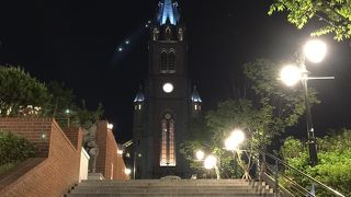 明洞聖堂でございます