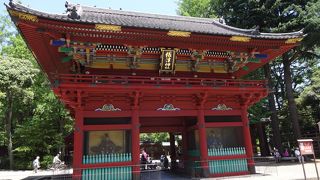 見事な楼門、美しい重要文化財