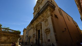 カラヴァッジョの「聖女ルチアの埋葬」