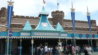 白雪姫と七人のこびと