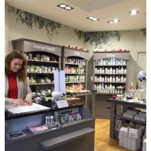 この方が優しい応対をして下さり、丁寧に包装して下さいました