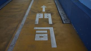 エレベーターに乗っている時間は長く感じます