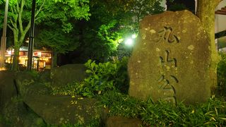 坂本龍馬の銅像があります！