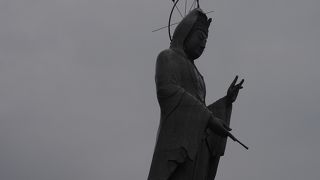 亀と観音様・・・・大きい！