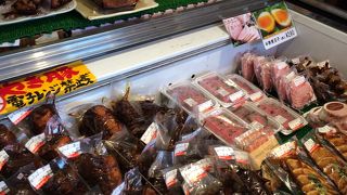 ここでは、叉焼がおすすめの一つで、とても高価では有りますが、特性のタレを付けて食べる事によってより一層、おいしく食べれます。