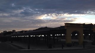 営業時間は9時～18時