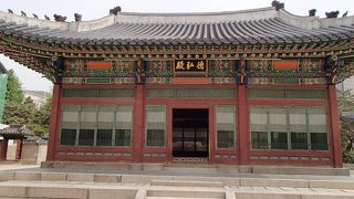 徳弘殿でございます