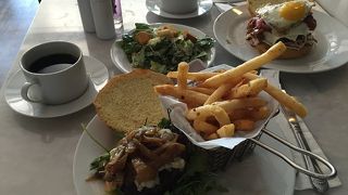 メルズアット22