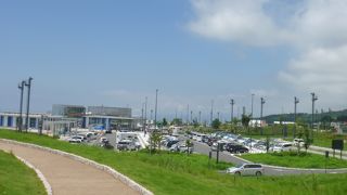 富士山と海と茶畑に囲まれたＳＡ