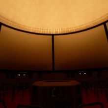 大型スクリーンです