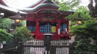 朱色がいい感じ