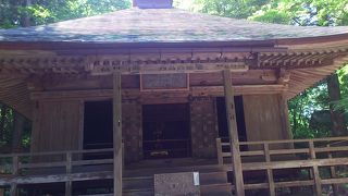 かつては中尊寺経が納められていた