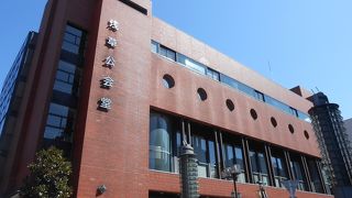 伝統ある演劇場