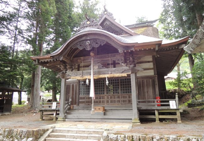 重要文化財の熱田神社本殿